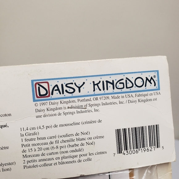 Daisy Kingdom Noah Garland Dolls 1997 Fabric Doll Stitch Craft Kit - Picture 7 of 7